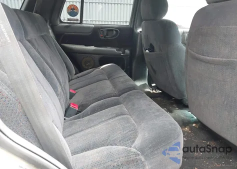 2001 Chevrolet Blazer Lt из США, поврежденный, VIN 1GNDT13W412100484